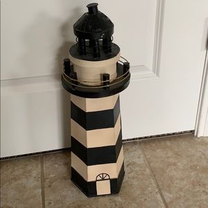 Lighthouse with removable top